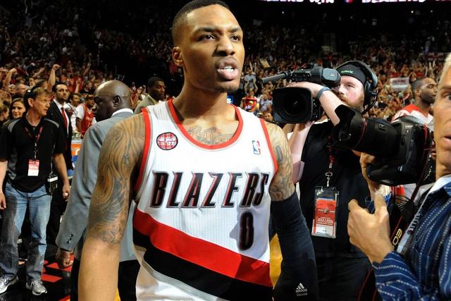 杨瀚森25+10青岛胜江苏 新疆力克广厦取11连胜